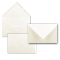 Briefumschläge in Creme - 200 Stück - Kuverts in DIN B6 Format 125 x 185 mm - 120 Gramm pro m² - Größer als DIN B6 für besonders dicke Faltkarten - Nassklebung - ideal für Weihnachten und Einladungen