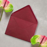Briefumschläge in Dunkelrot - 100 Stück - DIN C5 Kuverts 22,0 x 15,4 cm - Nassklebung ohne Fenster - Weihnachten, Grußkarten - Serie FarbenFroh
