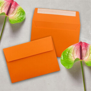 50x Briefumschläge Orange DIN C6 Format 11,4 x 16,2 cm - Haftklebung - Kuverts ohne Fenster - Weihnachten, Grußkarten & Einladungen - Für A6 & A4 Papier