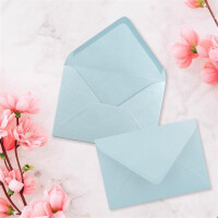 100x kleine Umschläge in Hellblau DIN C7 8,1 x 11,4 cm mit Spitzklappe und Nassklebung in 110 g/m² - kleiner blanko Mini-Umschlag