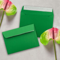 25x Briefumschläge Grün DIN C6 Format 11,4 x 16,2 cm - Haftklebung - Kuverts ohne Fenster - Weihnachten, Grußkarten & Einladungen - Für A6 & A4 Papier