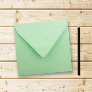 250x Quadratische Briefumschläge in Mintgrün (Grün) - 15,5 x 15,5 cm - ohne Fenster, mit Nassklebung - 110 g/m² - Für Einladungskarten zu Hochzeit, Geburtstag und mehr - Serie FarbenFroh
