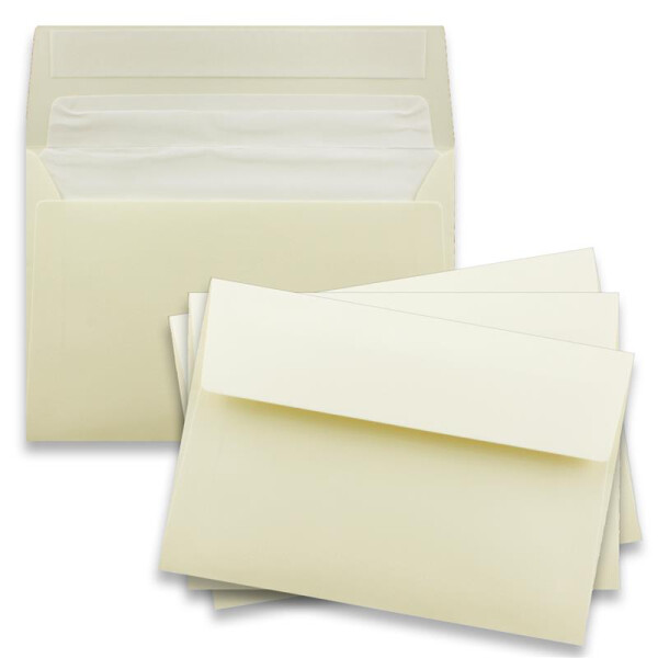 25x Brief-Umschläge DIN C6 in Vanille - gefüttert mit weissem Seiden-Futter - 11,4 x 16,2 cm - Brief-Kuverts für Grußkarten - 100Gramm pro m²- Haftklebung