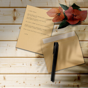 25x Briefpapier-Sets DIN A4 mit C6 Briefumschlägen, Haftklebung - Karamell-Braun - mattes Schreibpapier mit Kuverts - FarbenFroh by GUSTAV NEUSER